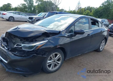 2017 Chevrolet Cruze Lt Auto из США, поврежденный, VIN 1G1BE5SM5H7270442